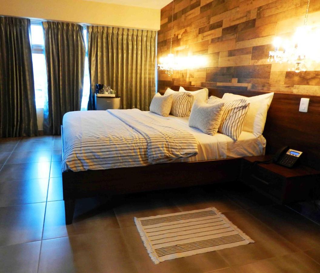Mon Hotel Boutique Constanza Ngoại thất bức ảnh