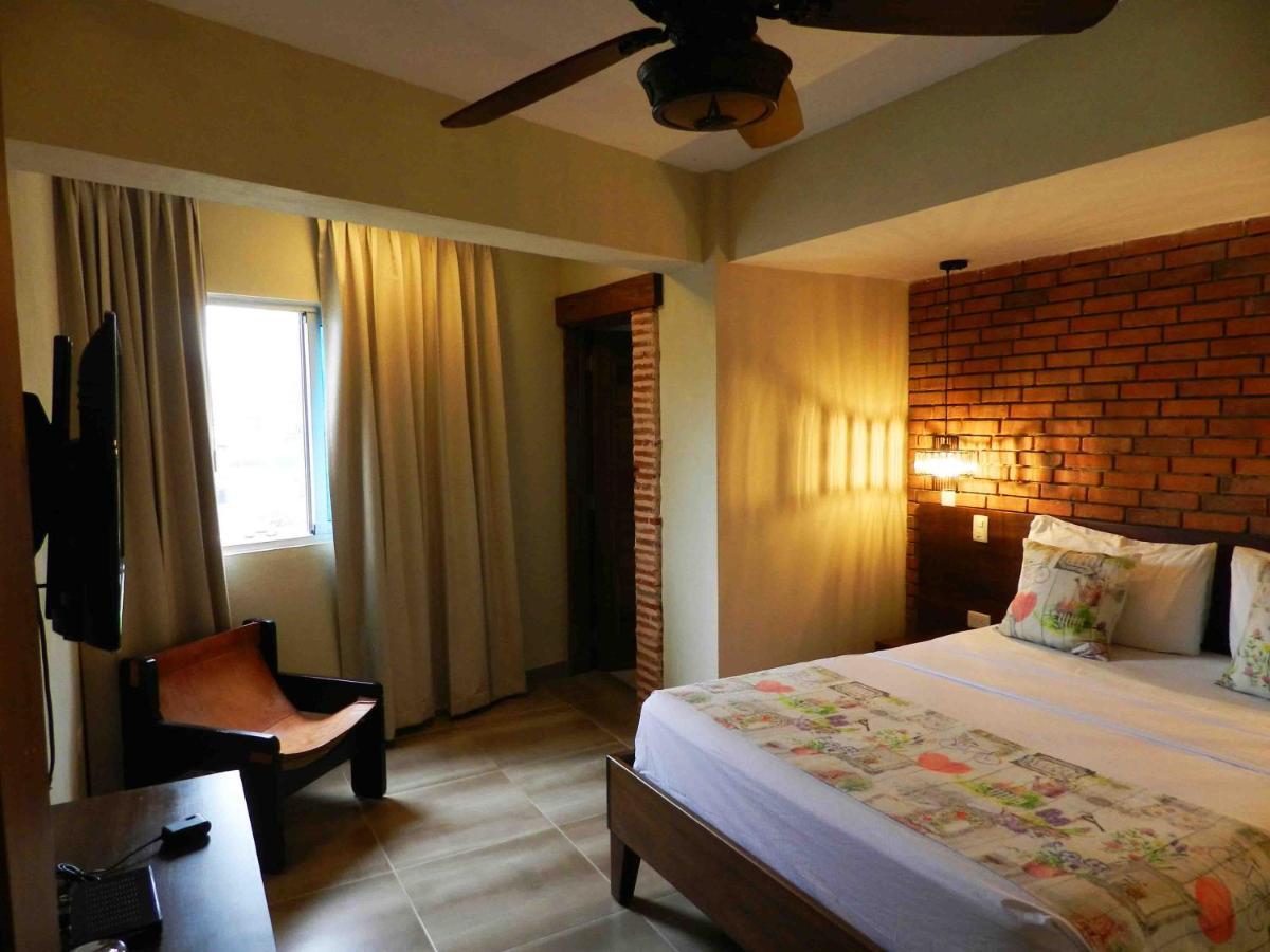 Mon Hotel Boutique Constanza Ngoại thất bức ảnh